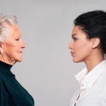 تبعیض سنی : چگونه می توان با سن گرایی مبارزه کرد؟