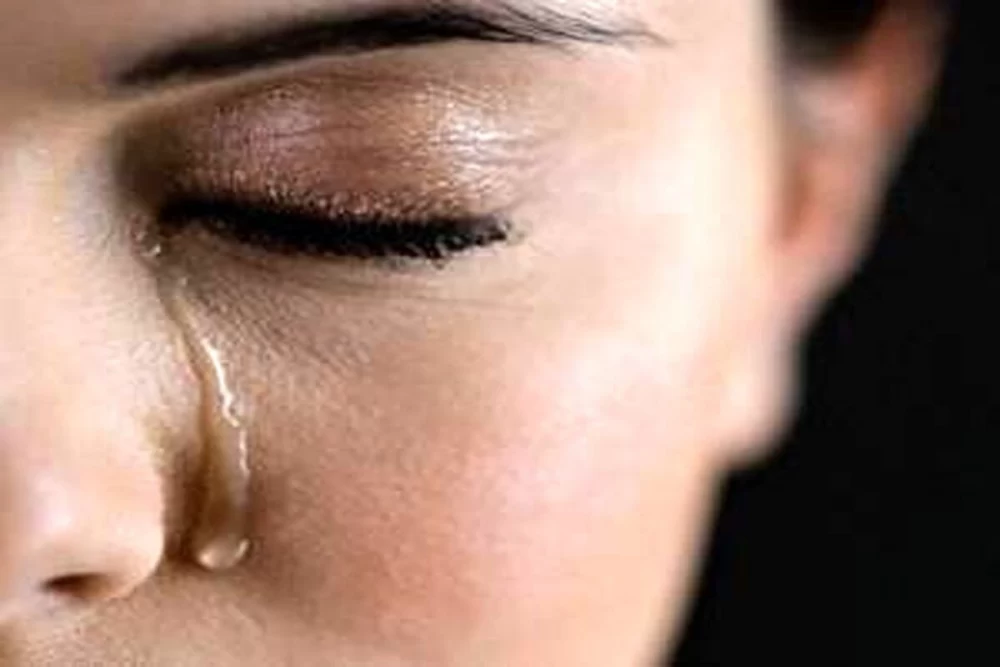 تاثیر اشک زن برای مرد