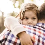 ۶ اثر منفی محبت بیش از حد به فرزندان